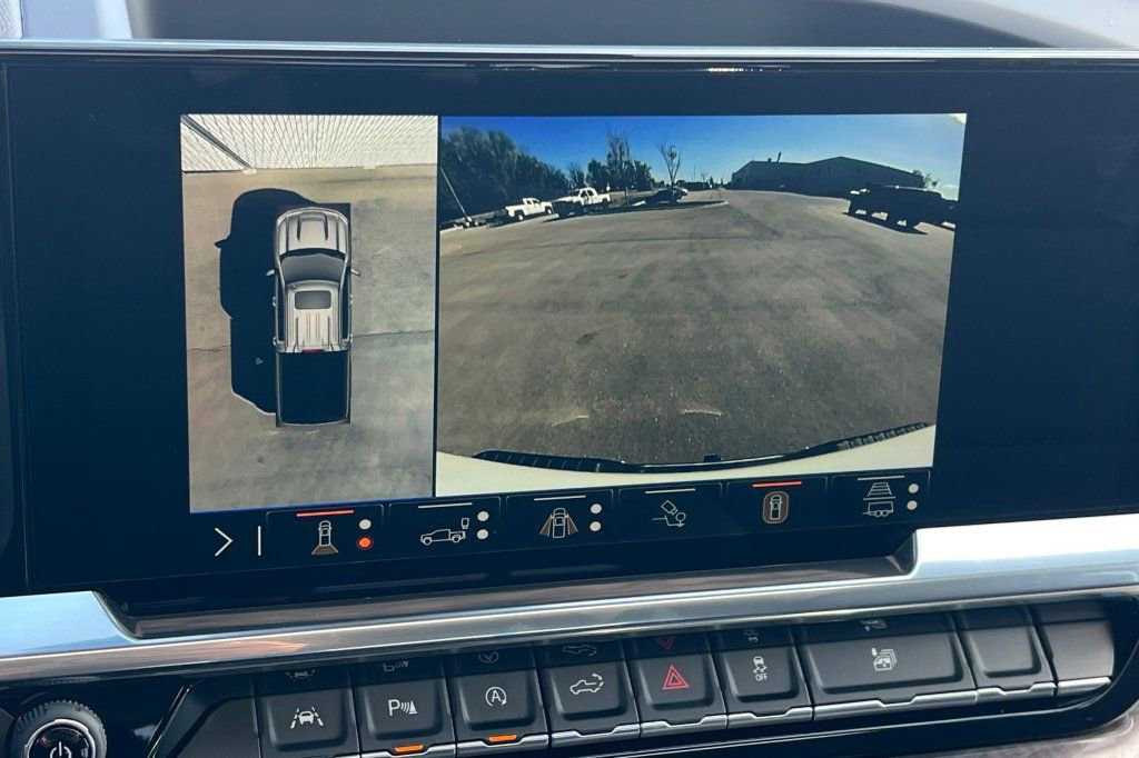 2026 Chevrolet Silverado 1500 LTZ - Photo 15