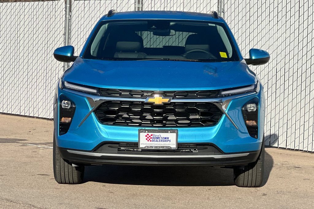 2026 Chevrolet Trax LT - Photo 6