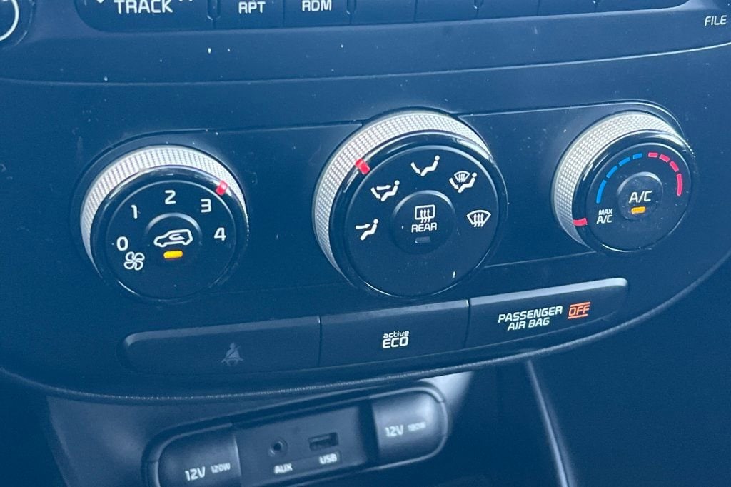 2015 Kia Soul + - Photo 16