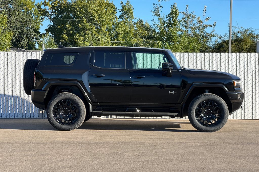 2025 Gmc Hummer EV photo 3