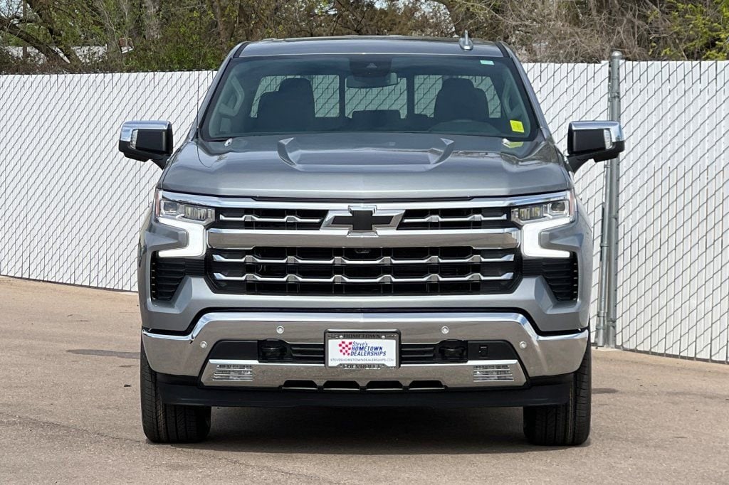 2026 Chevrolet Silverado 1500 LTZ - Photo 6