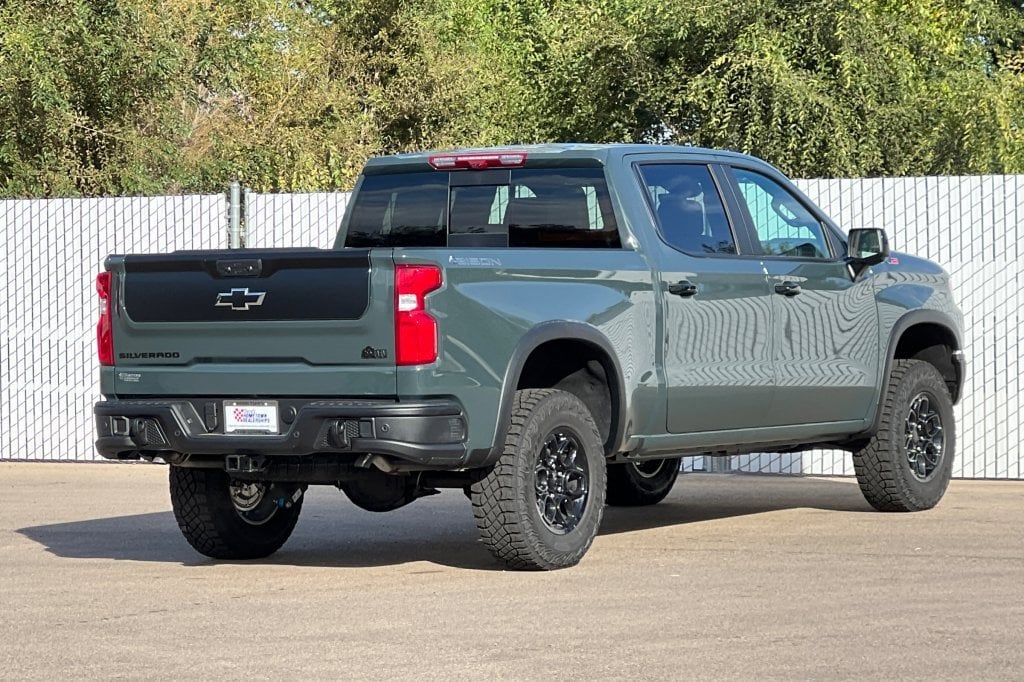 New 2026 Chevrolet Silverado 1500 ZR2 Truck