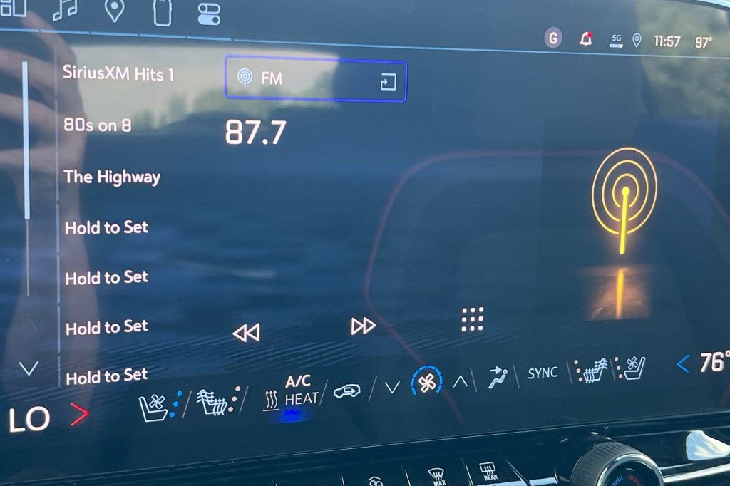 2025 Chevrolet Blazer EV RS - Photo 15