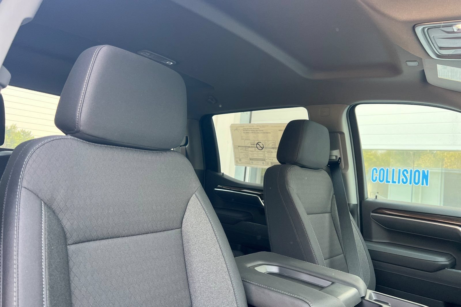 2026 Chevrolet Silverado 1500 LT - Photo 12