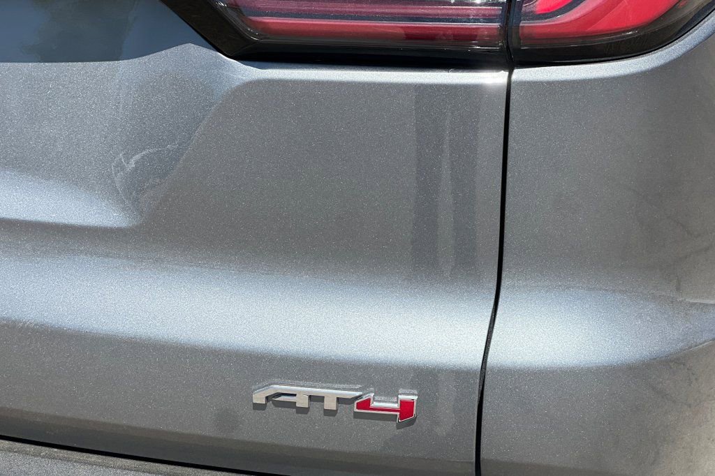 2026 GMC Acadia AT4 - Photo 23