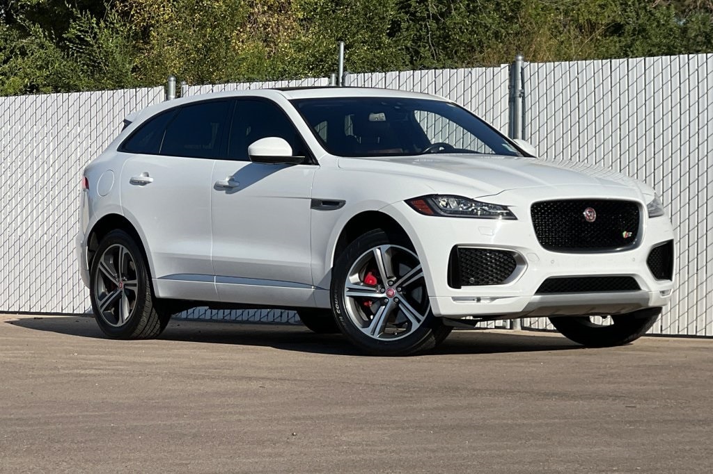 Used 2017 Jaguar F-Pace S with VIN SADCM2BV7HA049504 for sale in Fruitland, ID