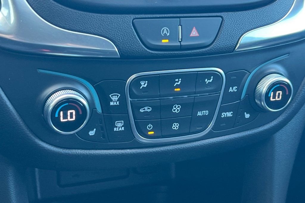 2024 Chevrolet Equinox LT - Photo 17