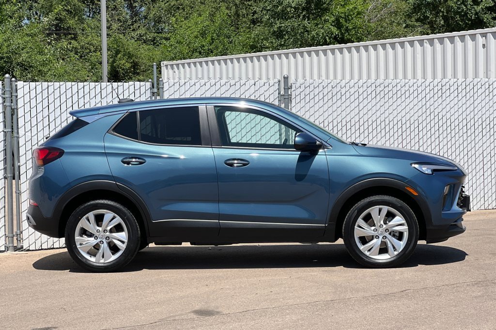 2025 Buick Encore GX Preferred photo 2
