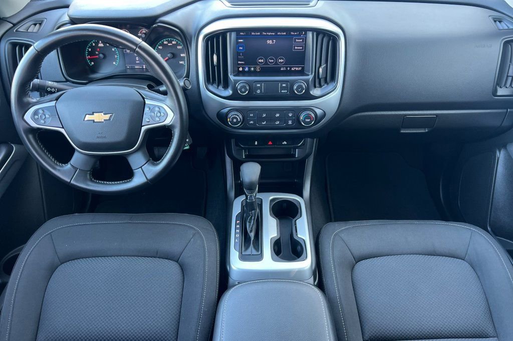 2022 Chevrolet Colorado LT - Photo 10