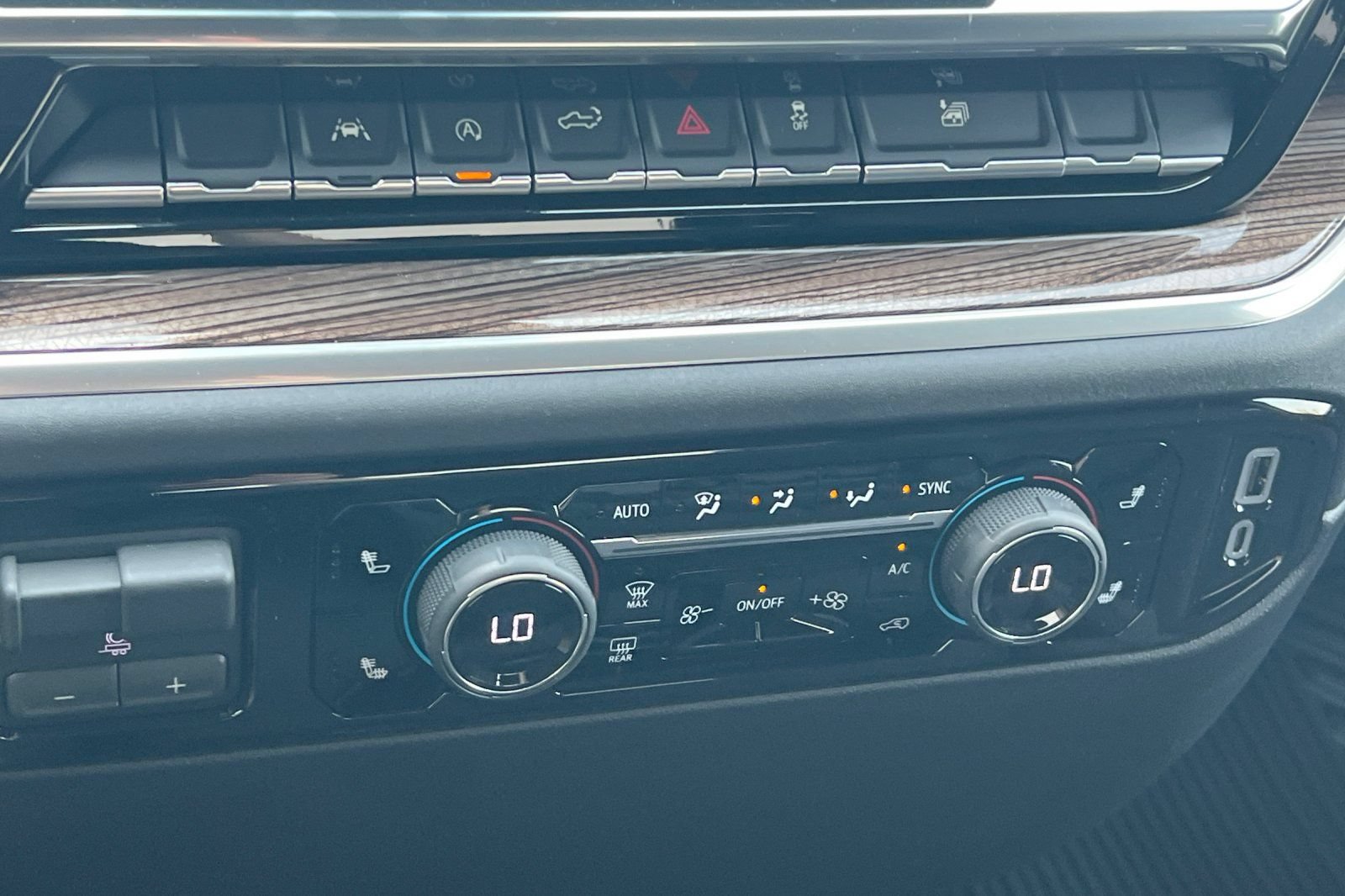 2026 Chevrolet Silverado 1500 LT - Photo 16
