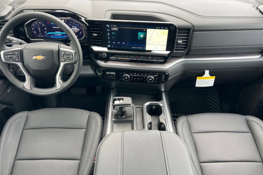 2026 Chevrolet Silverado 1500 LTZ - Photo 10