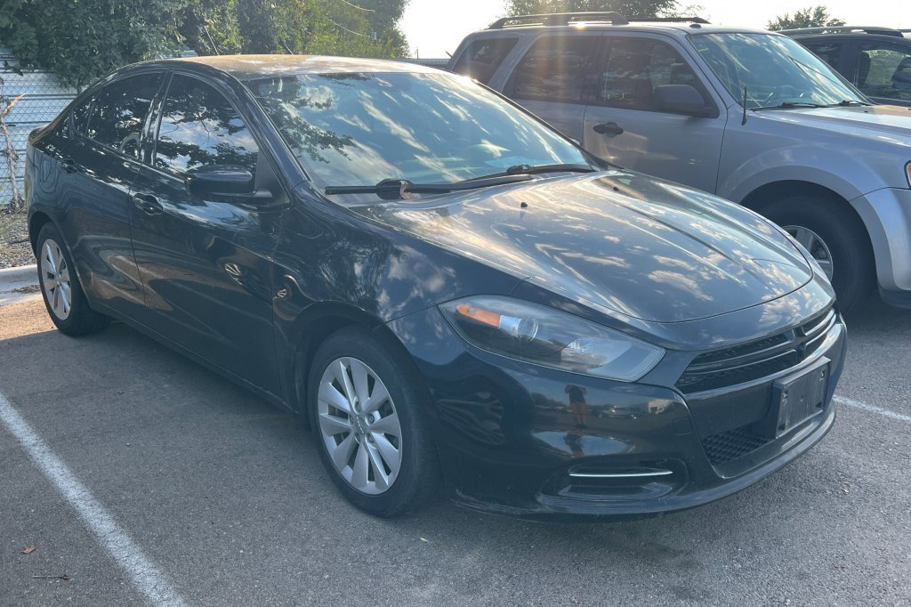 2014 Dodge Dart SXT photo 2
