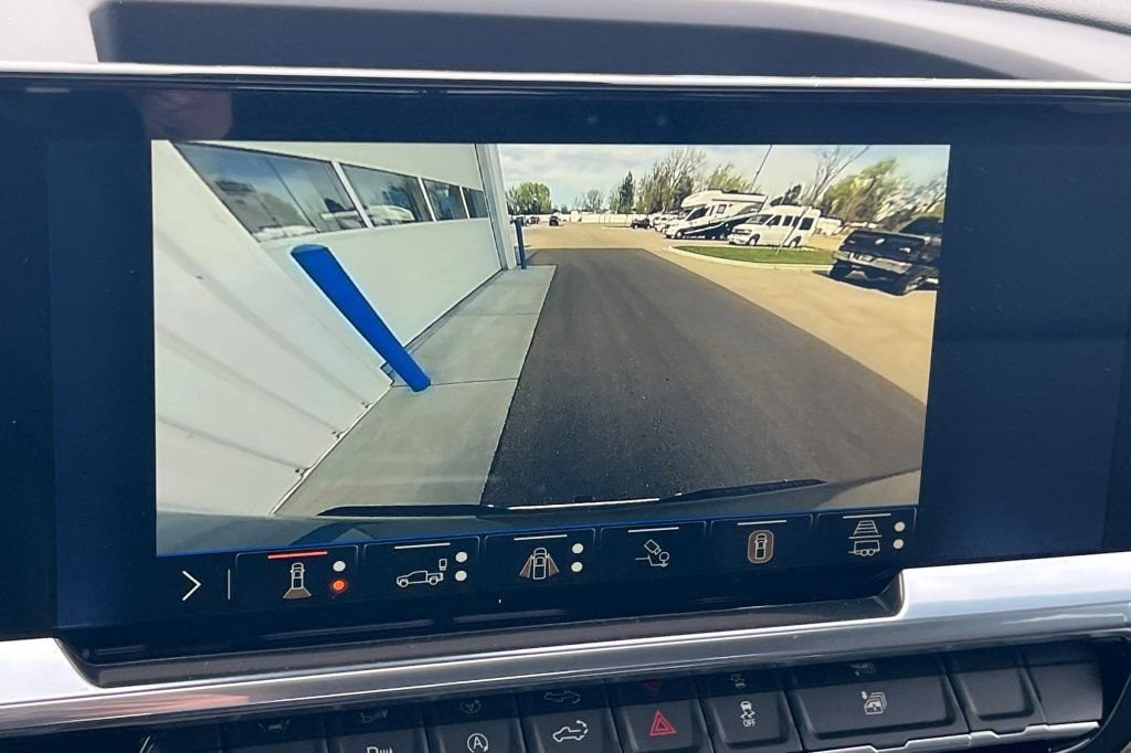 2026 Chevrolet Silverado 1500 LTZ - Photo 15