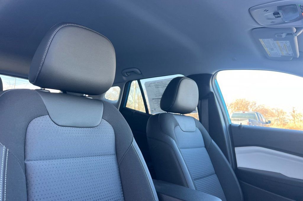 2026 Chevrolet Trax LT - Photo 12