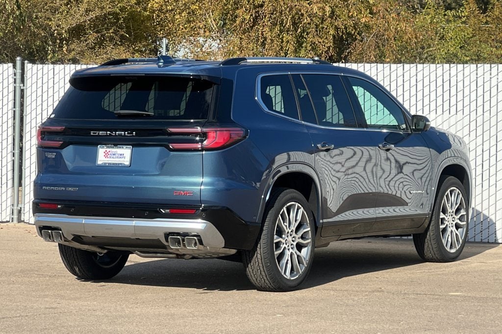 New 2026 GMC Acadia Denali SUV