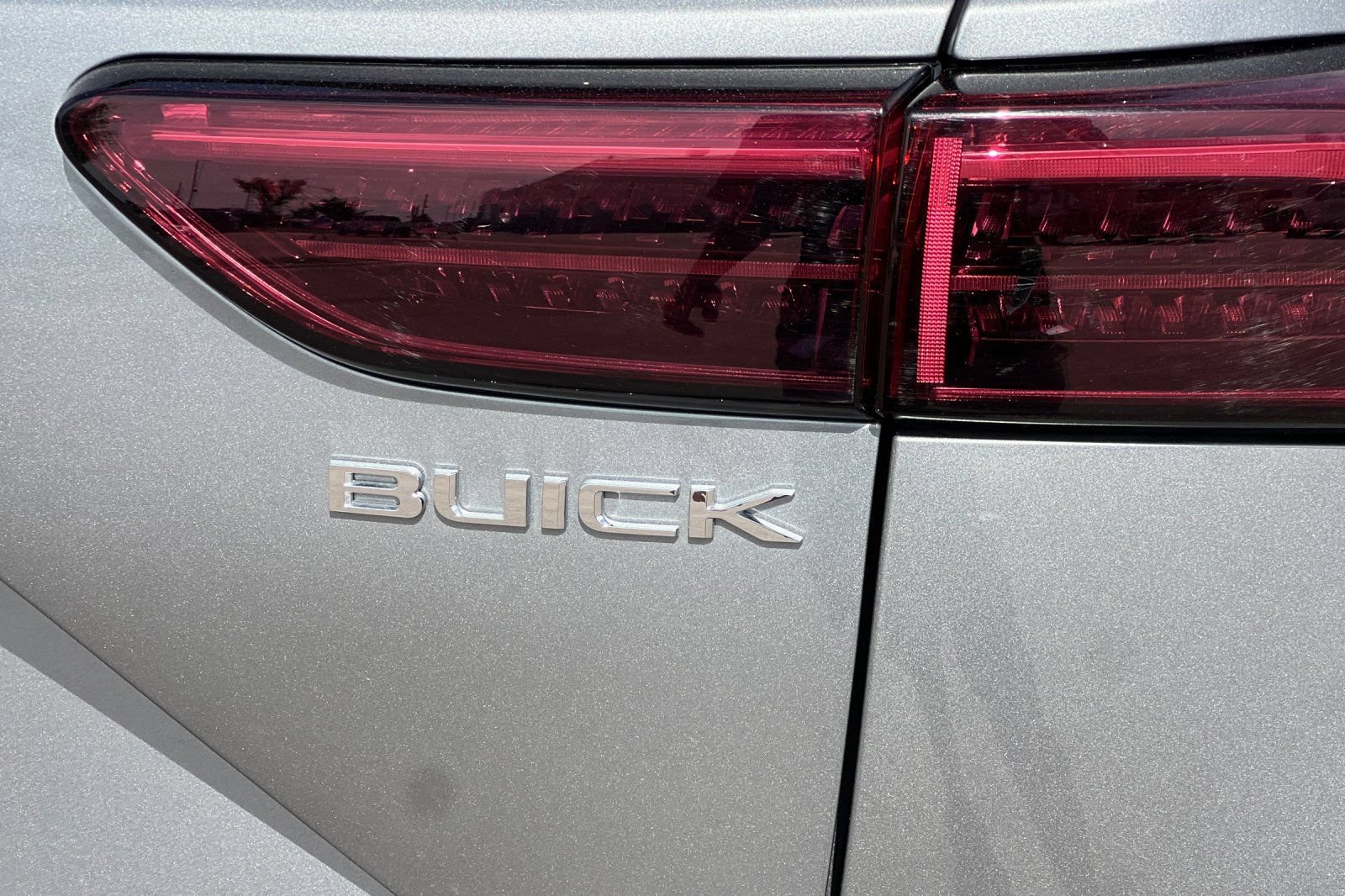 2025 Buick Envision Sport Touring - Photo 24