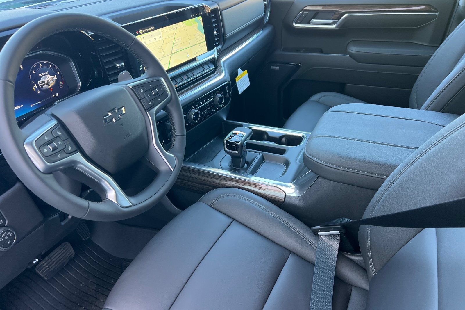 2026 Chevrolet Silverado 1500 LT Trail Boss - Photo 7