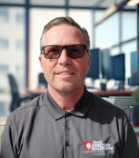 Staff member David Walton from ID_3c38f20460c4