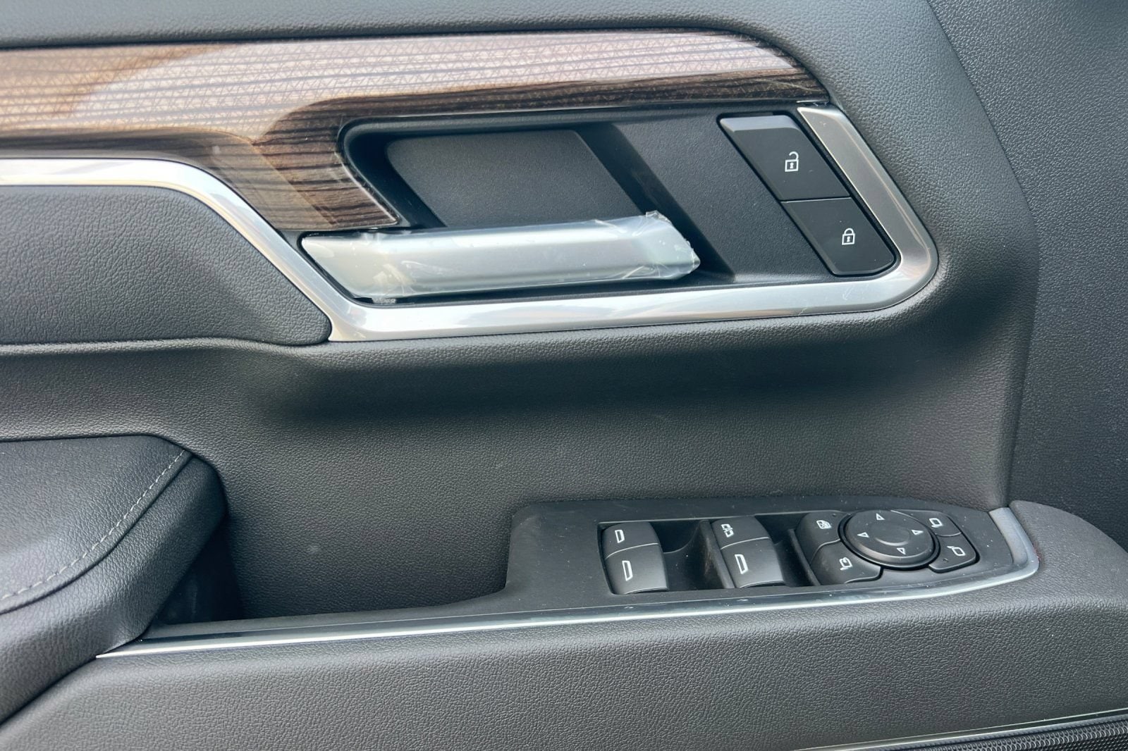 2026 Chevrolet Silverado 2500 HD LT - Photo 8