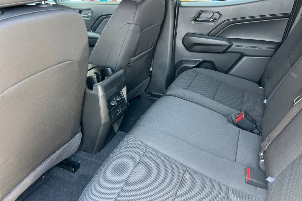2025 GMC Canyon Elevation - Photo 9