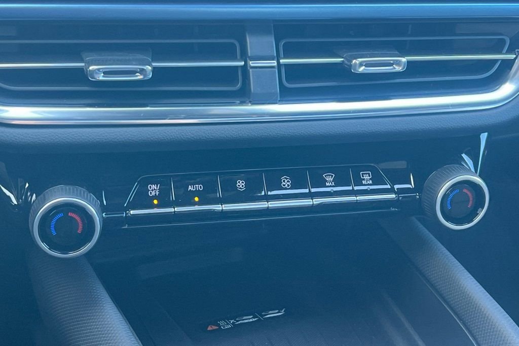 2026 Chevrolet Equinox EV 2LT - Photo 17