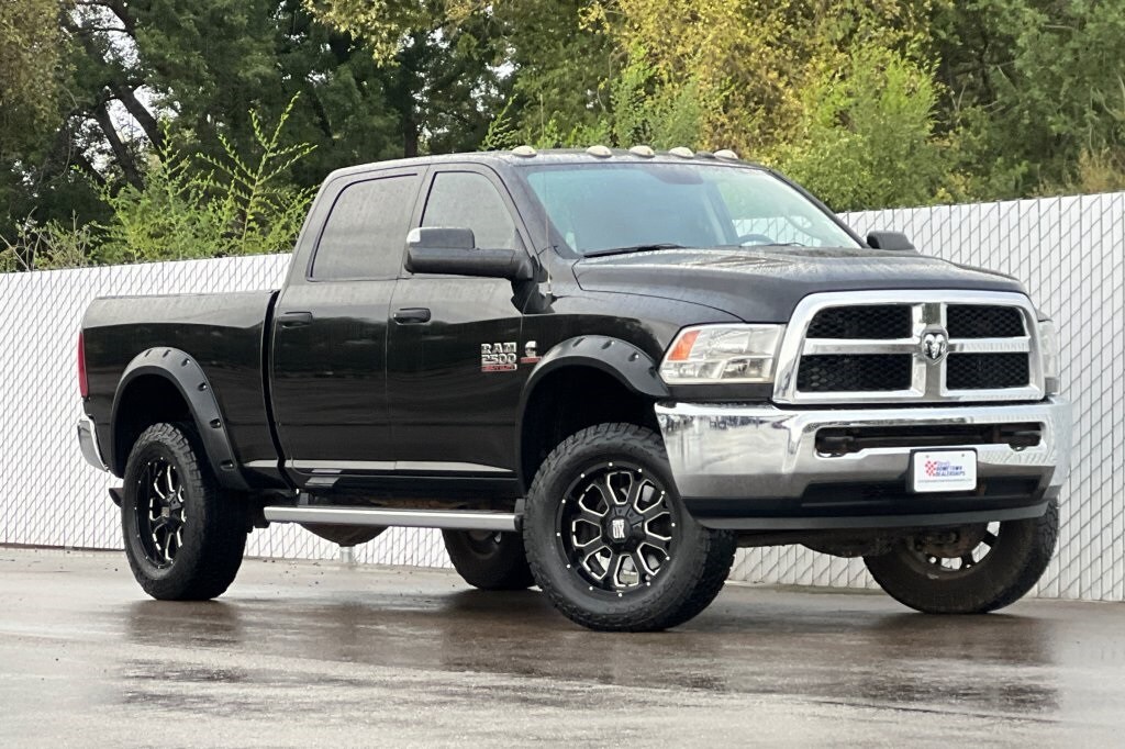 Used 2018 RAM Ram 2500 Pickup Tradesman with VIN 3C6UR5CLXJG270786 for sale in Fruitland, ID