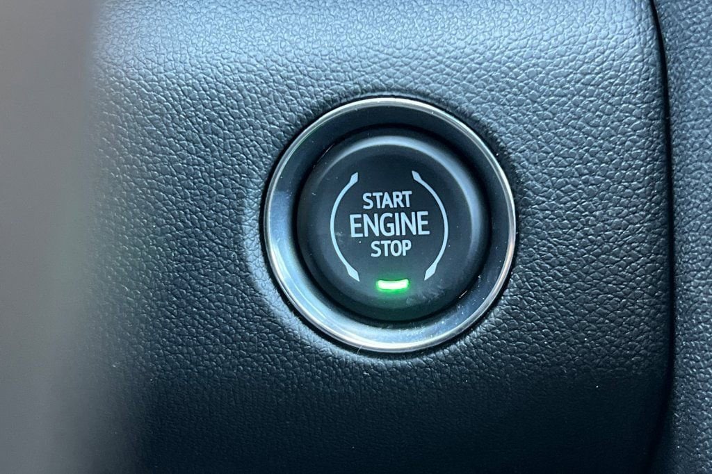 2026 GMC Acadia AT4 - Photo 21