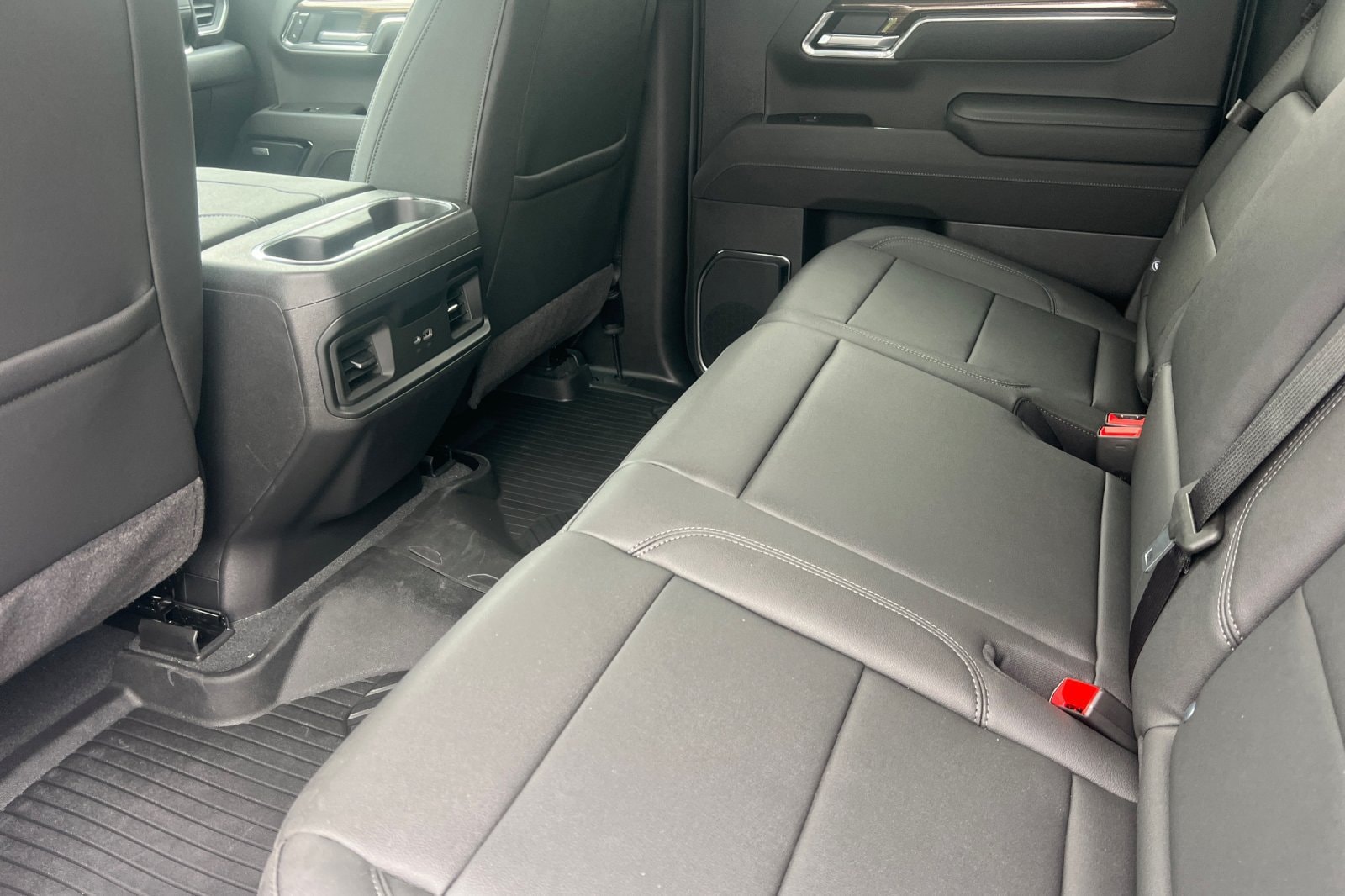 2026 Chevrolet Silverado 1500 LT Trail Boss - Photo 9