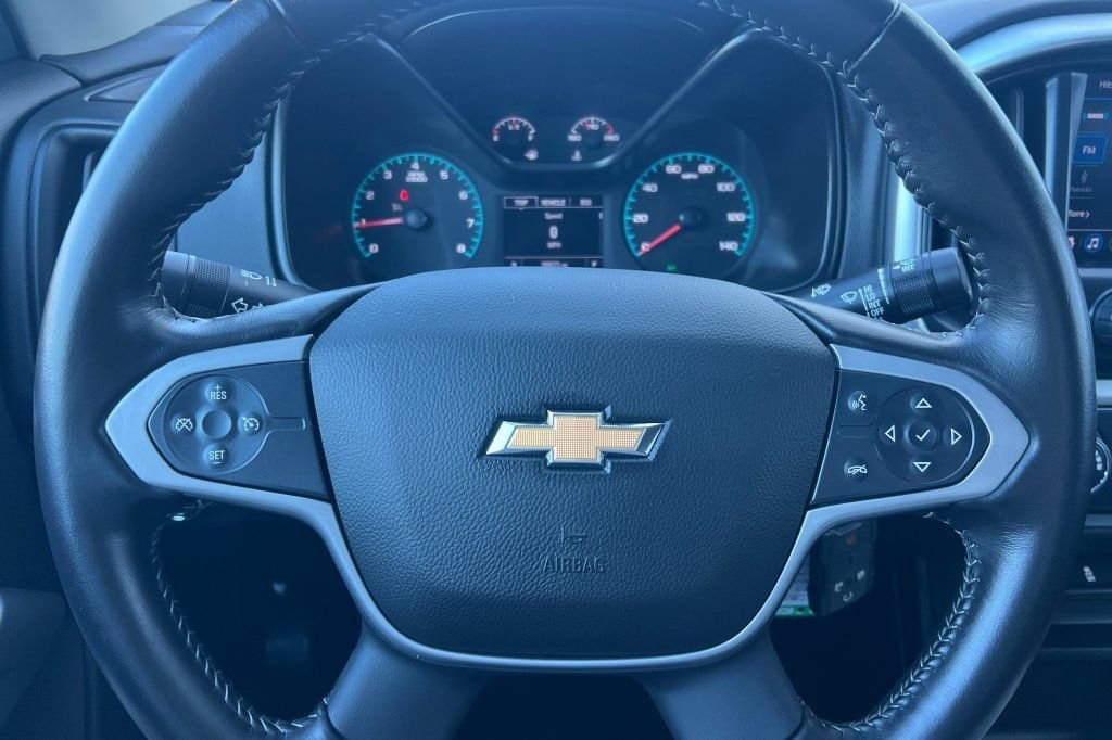 2022 Chevrolet Colorado LT - Photo 18