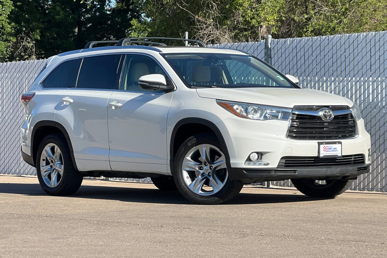 Used 2014 Toyota Highlander Limited with VIN 5TDYKRFH3ES023744 for sale in Fruitland, ID