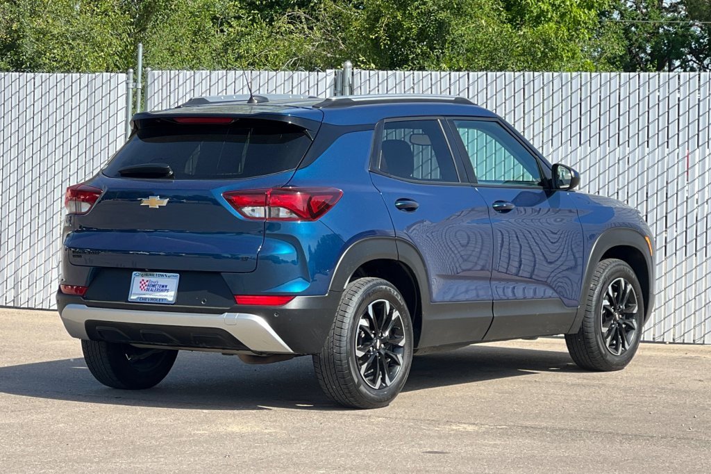 2021 Chevrolet Trailblazer LT photo 4