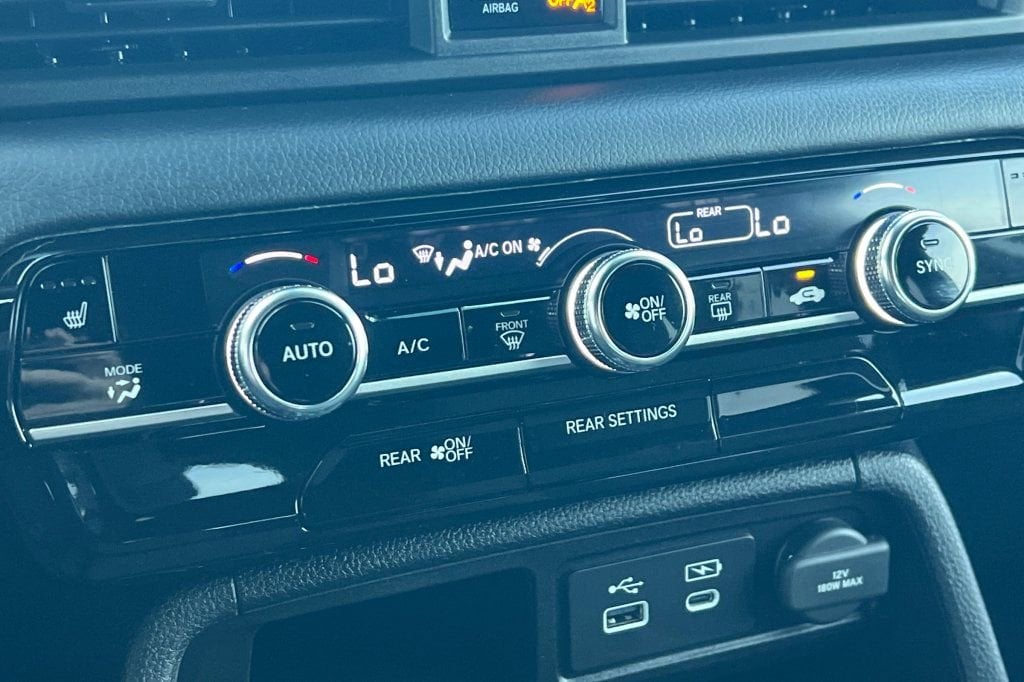 2025 Honda Pilot Sport - Photo 18