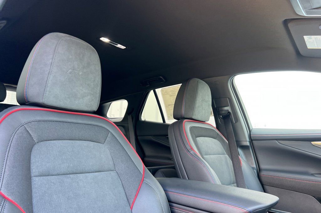 2025 Chevrolet Blazer EV RS - Photo 14