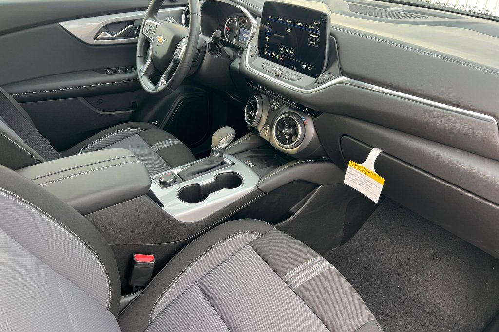 2026 Chevrolet Blazer 2LT - Photo 13