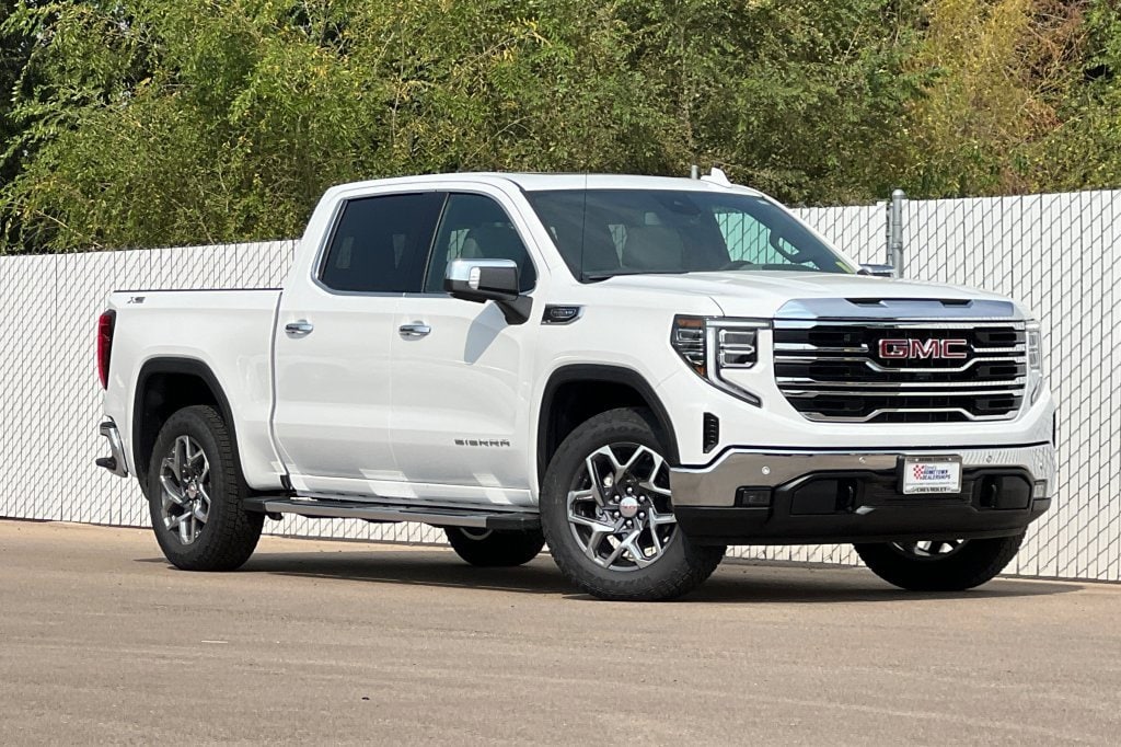 New 2026 GMC Sierra 1500 SLT Truck