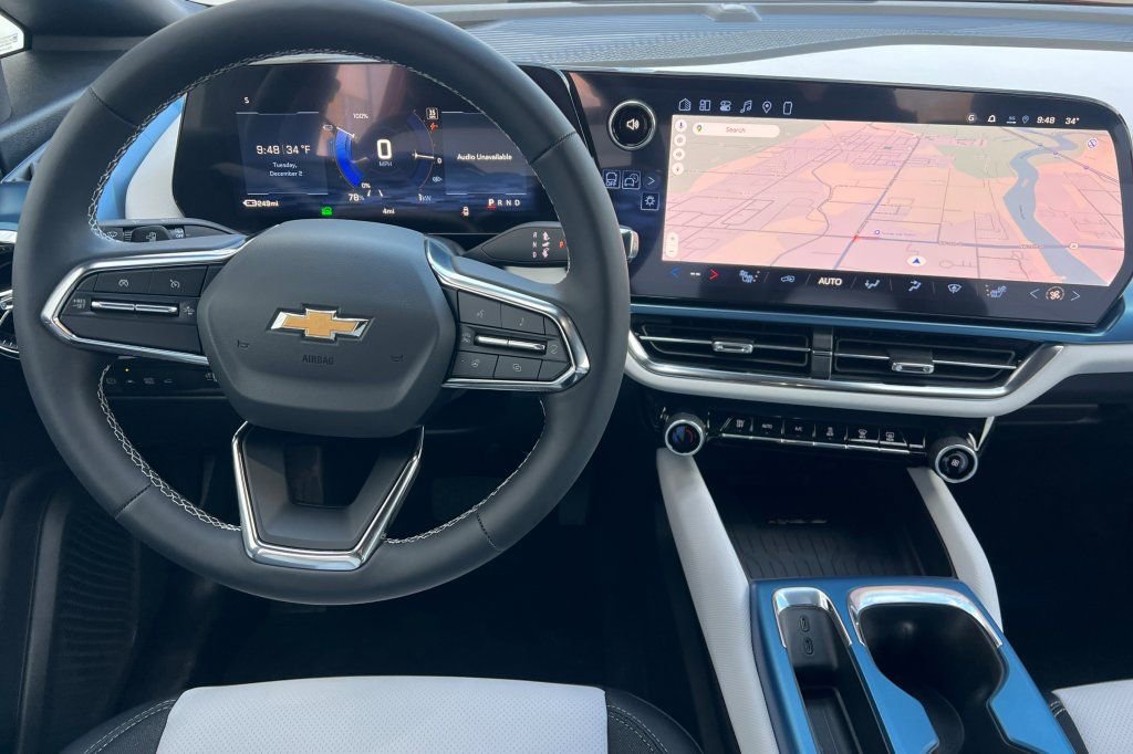 2026 Chevrolet Equinox EV 2LT - Photo 11