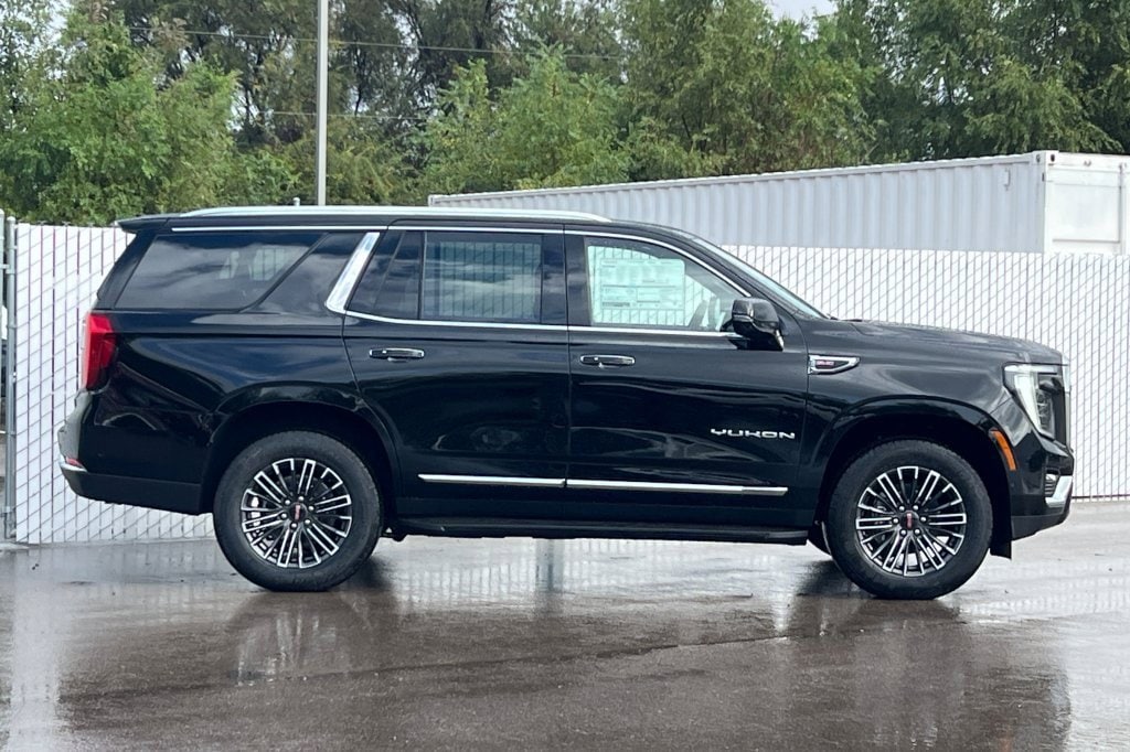 New 2026 GMC Yukon Elevation SUV