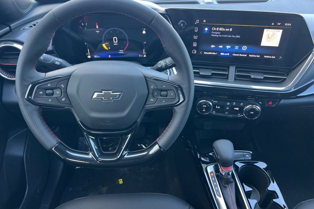 2026 Chevrolet Trax RS - Photo 11