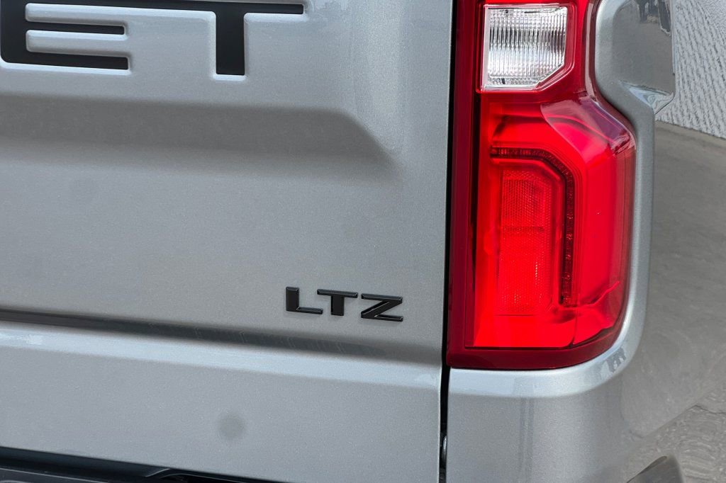 2026 Chevrolet Silverado 1500 LTZ - Photo 20