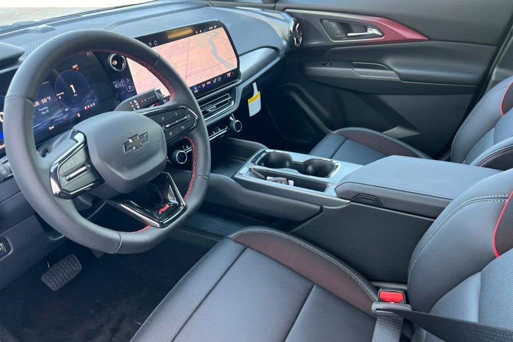 2026 Chevrolet Equinox EV RS - Photo 7