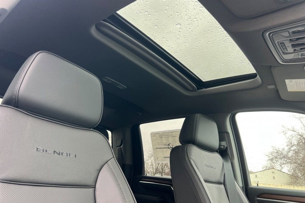 2026 GMC Sierra 2500HD Denali - Photo 13