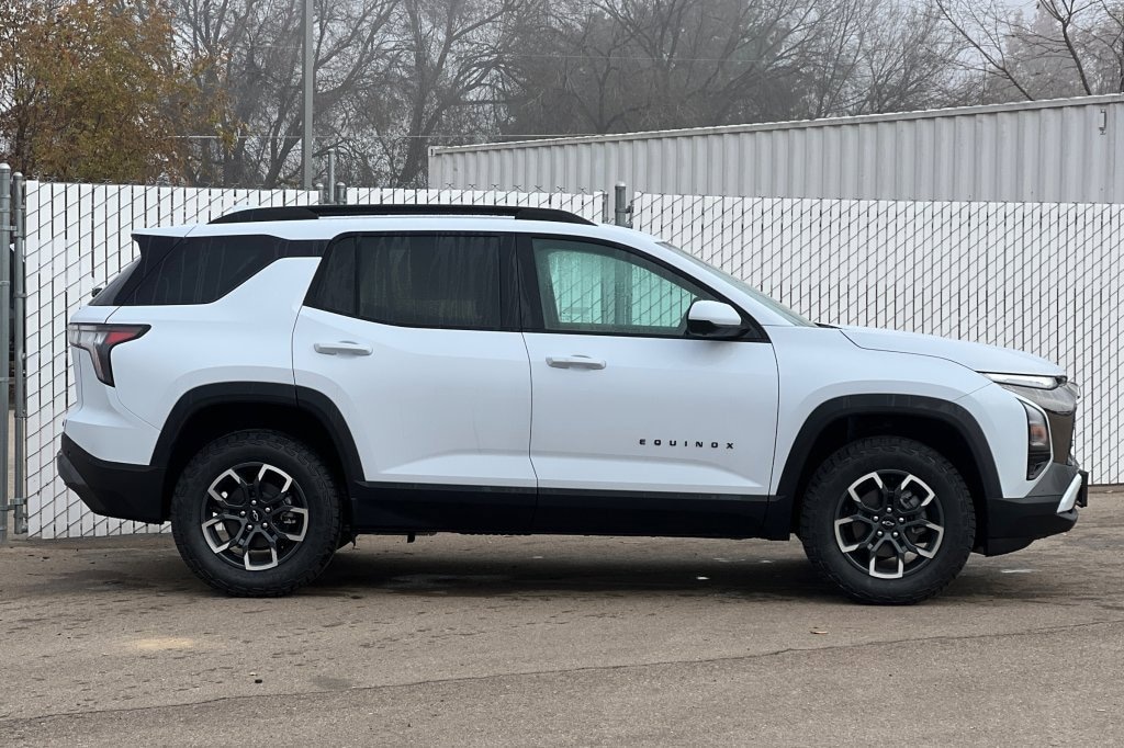 New 2026 Chevrolet Equinox Activ SUV
