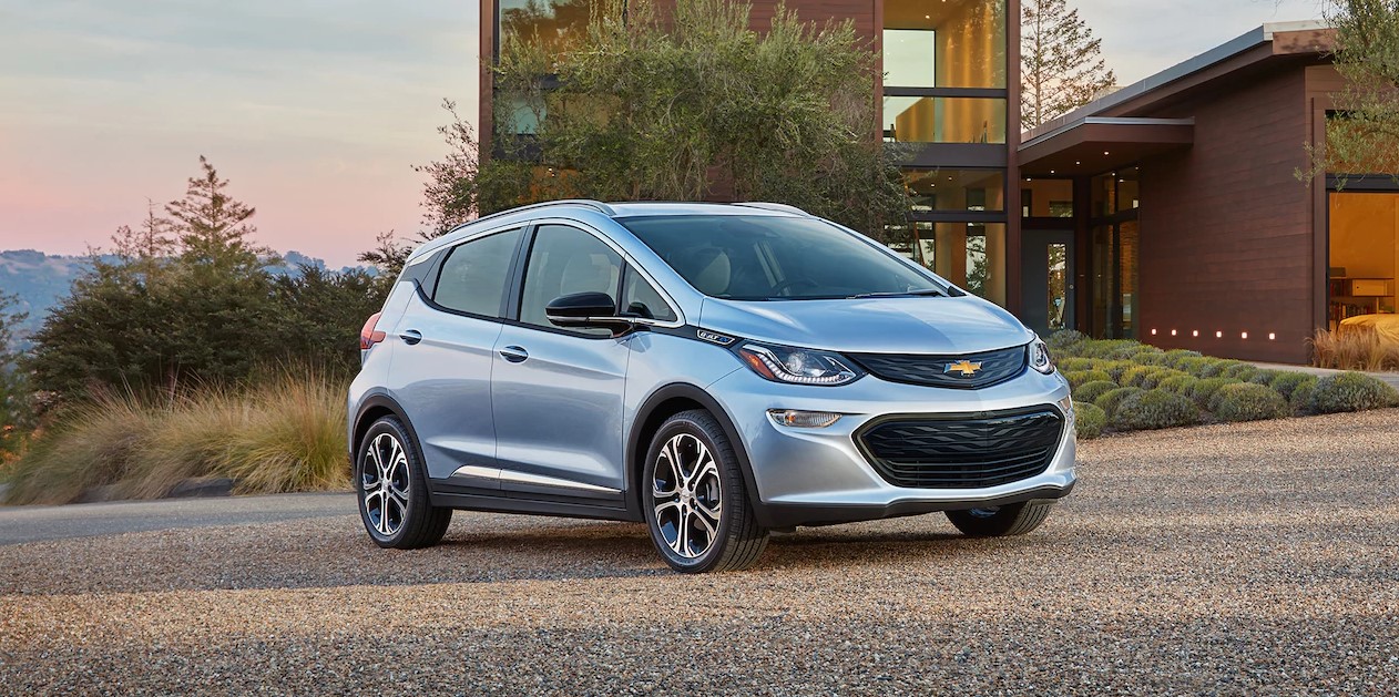 2017 Chevrolet Bolt.jpg