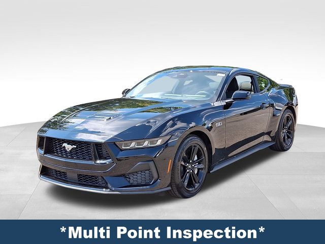 2024 Ford Mustang GT photo 3