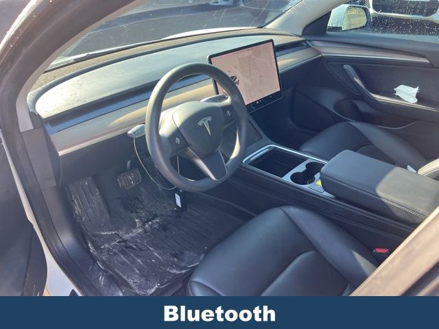 2022 Tesla Model 3 Long Range photo 3