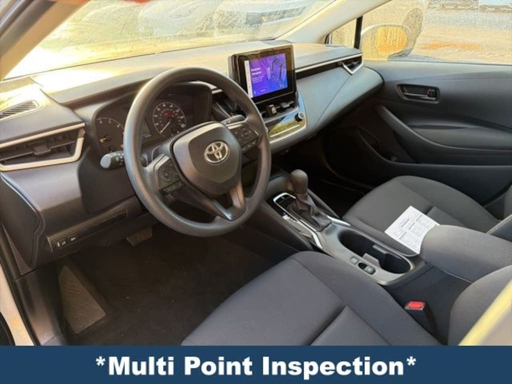 Used 2025 Toyota Corolla LE Sedan