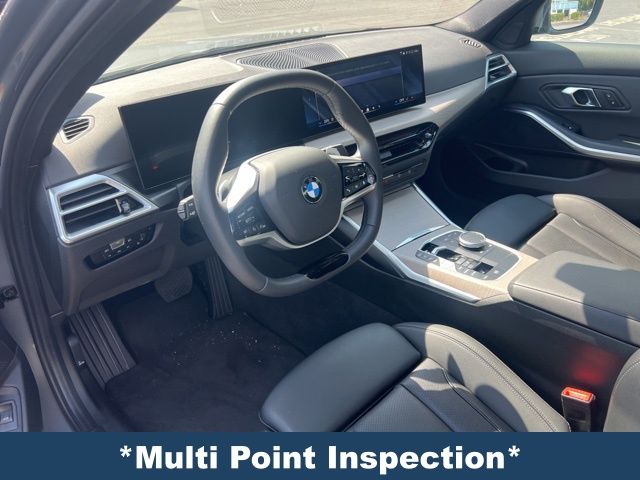 2025 Bmw 330i Sedan photo 3