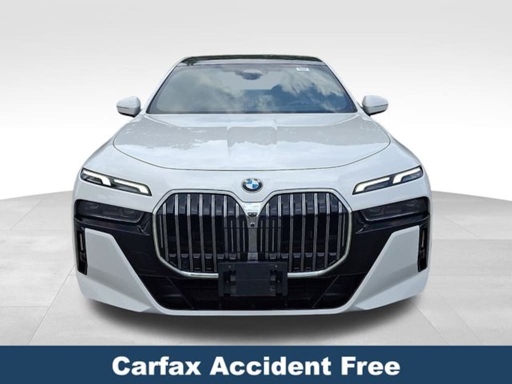 Used 2025 BMW 740i 740i xDrive Sedan