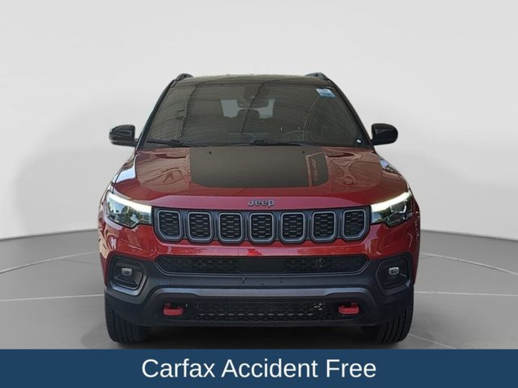 Used 2025 Jeep Compass Trailhawk SUV