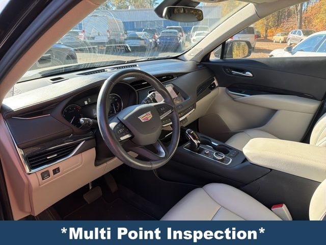 2023 Cadillac XT4 Premium Luxury photo 2